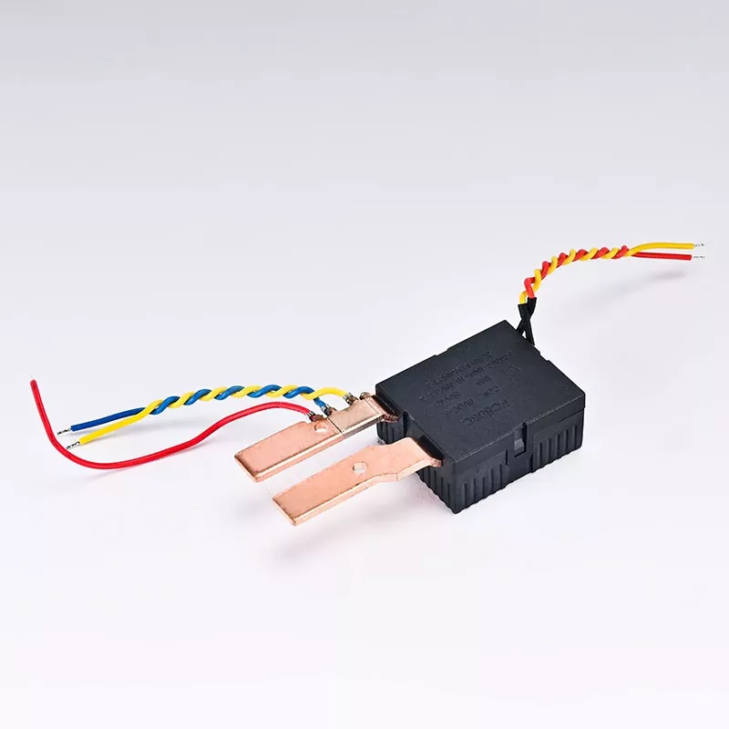 100A Single-Phase 4P Rail Type Latching Relay