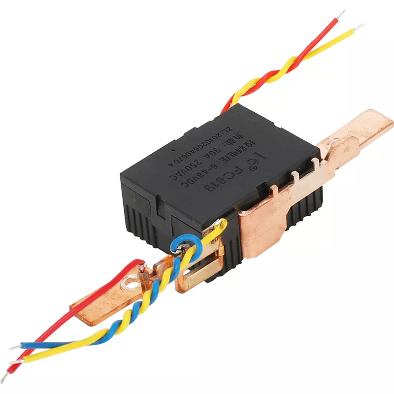 Single-Phase 2P Top-in-Bottom-Out Latching Relay